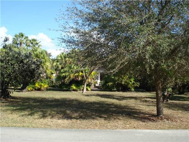 12901 SW 63 CT, Miami, FL 33156