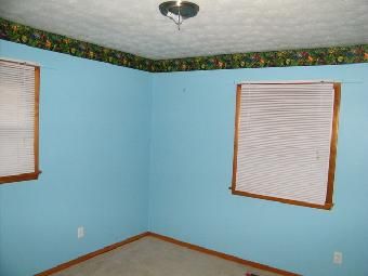 4805 Mapleview Dr, Vermilion, OH 44089