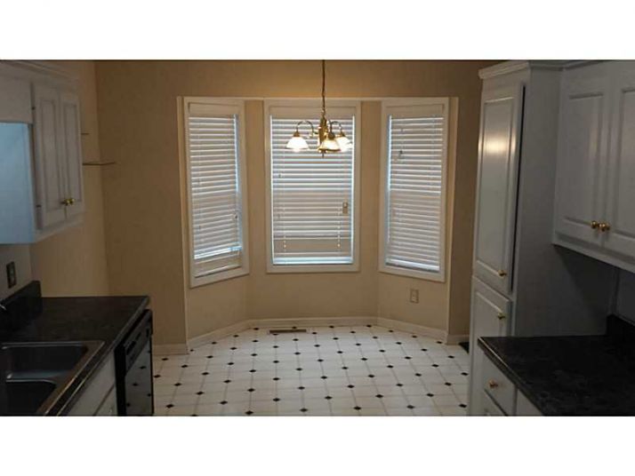 1106 Summer Chase Drive, Auburn, GA 30011