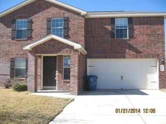 6714    Clover Walk Lane, Richmond, TX 77469