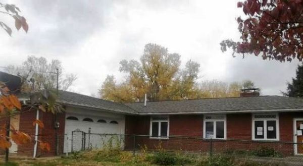 00264 Main St, Hookstown, PA 15050