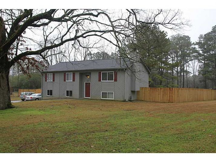 154 Castleair Drive Ne, Kennesaw, GA 30144