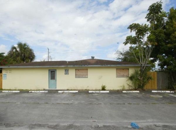 4711 4713 Myla Lane, West Palm Beach, FL 33417