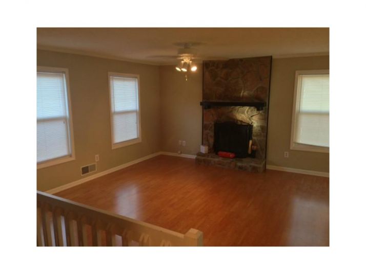 5030 Sumit Wood Drive Nw, Kennesaw, GA 30152