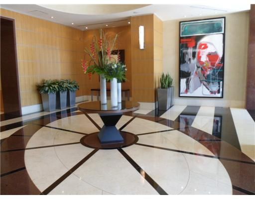 244 BISCAYNE BL # 4203, Miami, FL 33131