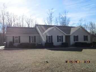 2366 Hickory Forest Dr, Asheboro, NC 27203