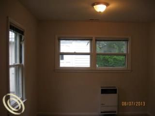 3911 Linwood Ave, Royal Oak, MI 48073