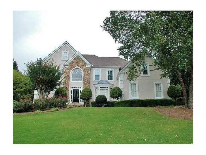 10355 Oxford Mill Circle, Alpharetta, GA 30022