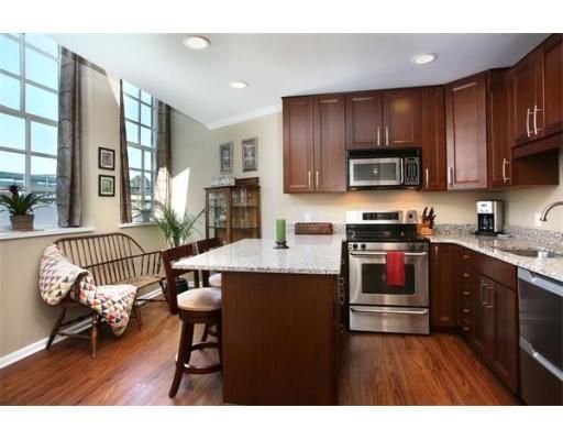 Thirteenth #321, Charlestown, MA 02129