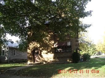 901 -903 17th St, Rockford, IL 61104