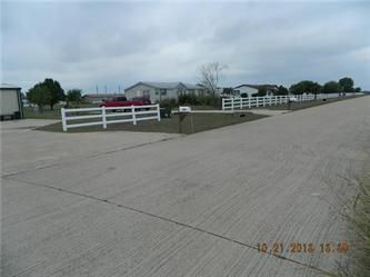 104 Squires Court, Ferris, TX 75125