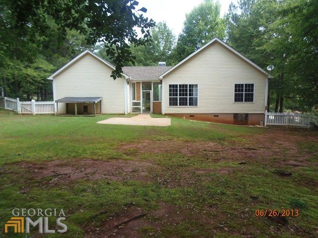 197 Piedmont Dr, Senoia, GA 30276