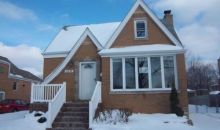 10733 S Kilbourn Ave Oak Lawn, IL 60453