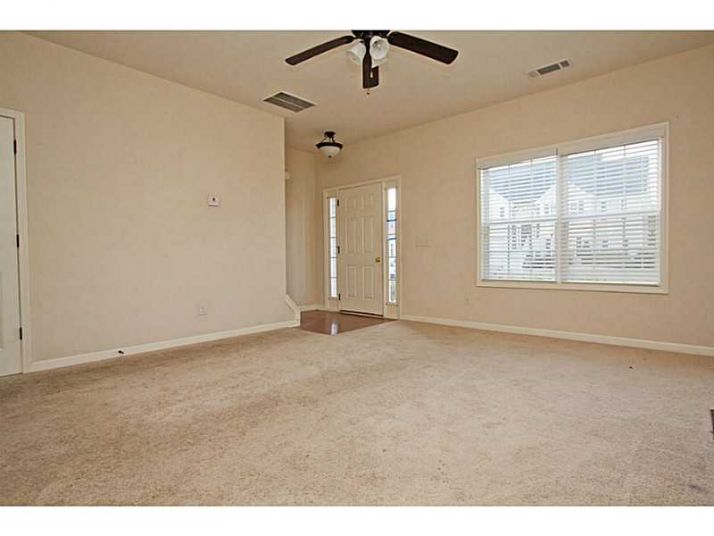 12 Mckinley Court, Cartersville, GA 30120