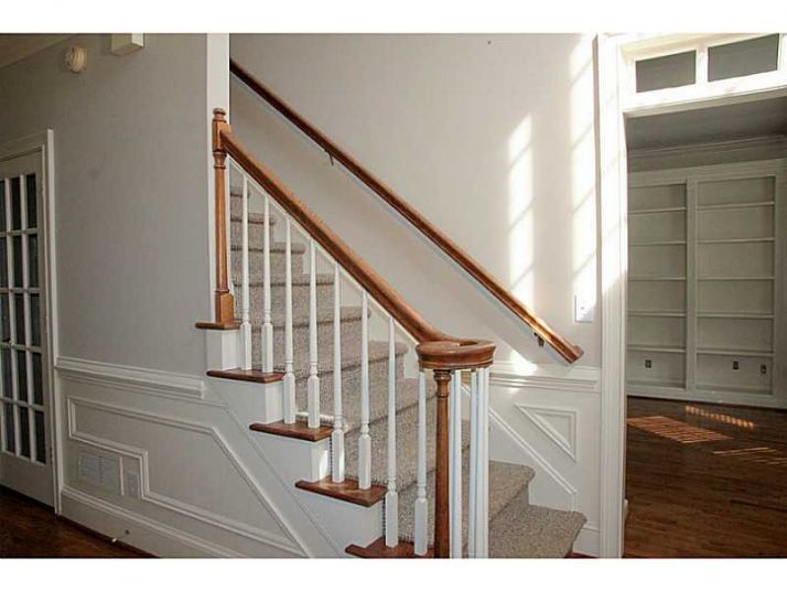 1835 Berkeley Mews, Atlanta, GA 30329