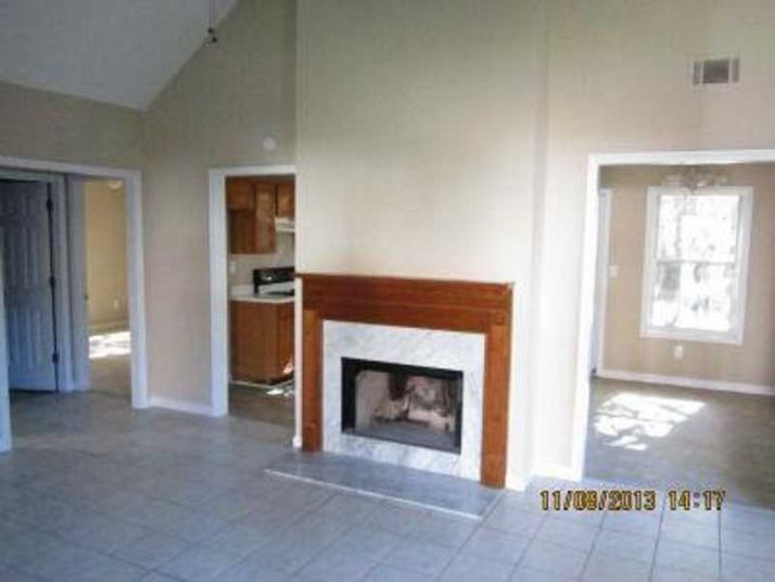 2312 Kissing Tree Lane Se, Smyrna, GA 30080