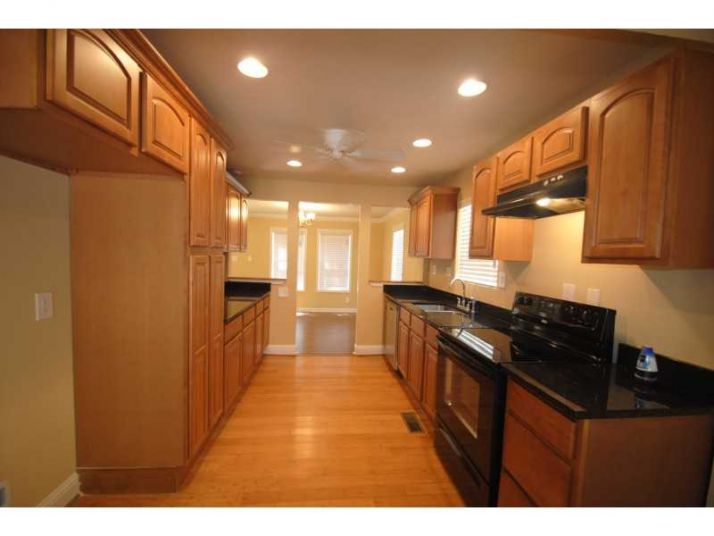 914 Bouldercrest Drive, Atlanta, GA 30316