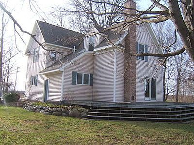 102Nd Ave, Gobles, MI 49055