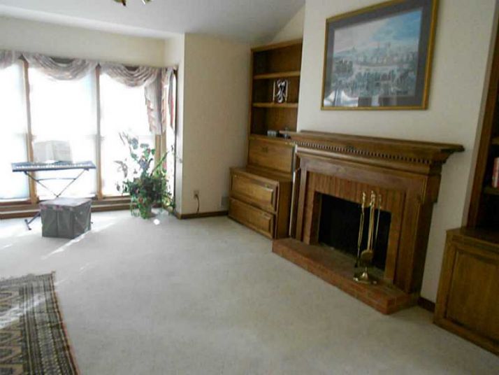 1098 Club Trace, Atlanta, GA 30319