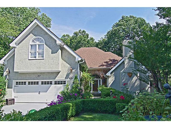 37 Plantation Drive Ne, Atlanta, GA 30324