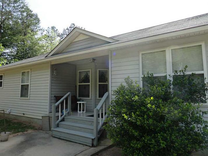 400 Mount View Lane, Lavonia, GA 30553