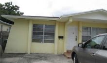 320 SW 31 AV Miami, FL 33135