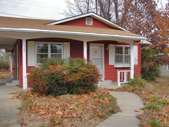 509 E 6th St, Mountain Home, AR 72653