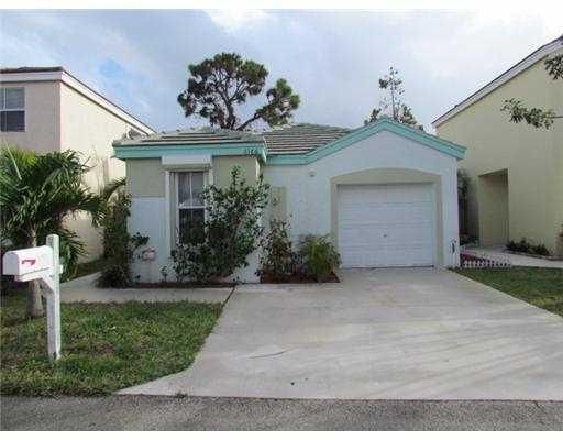 6166 Navajo Ter, Pompano Beach, FL 33063