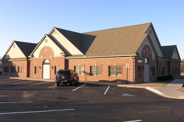 36075 Utica Road, Clinton Township, MI 48035