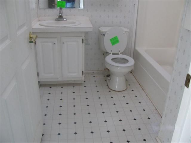 2944 Johnnys Ridge Rd, Ferrum, VA 24088
