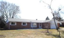 2201 W Apple Tree Rd Milwaukee, WI 53209