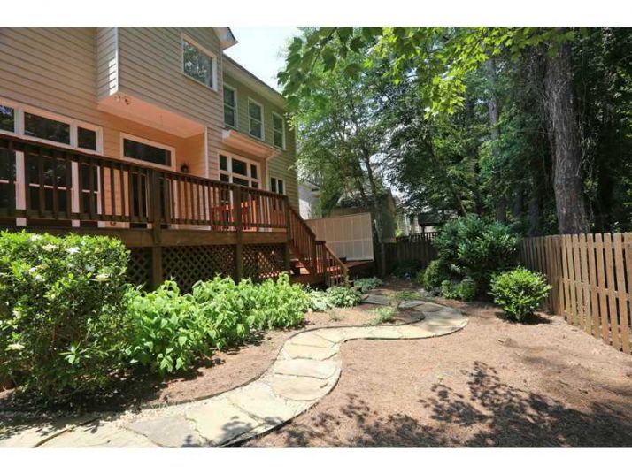 2587 Brookline Circle Ne, Atlanta, GA 30319