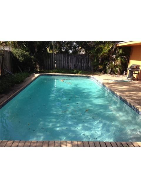 11720 NW 29TH MNR, Fort Lauderdale, FL 33323