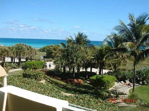 9499 COLLINS AV # 202, Miami Beach, FL 33154