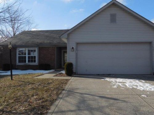 14609 N Meadowcreek Dr, Carmel, IN 46033