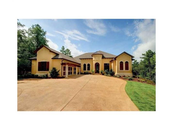 68 Skyview Court, Newnan, GA 30265