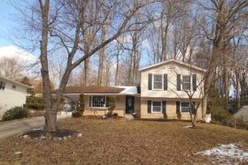 6606 Carleton Ct., Laurel, MD 20707