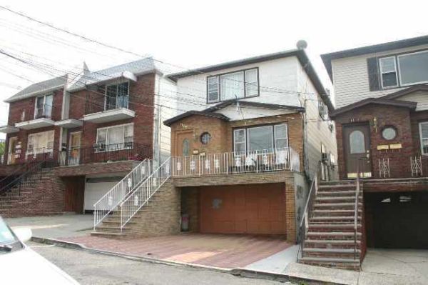 1105 92ND ST, North Bergen, NJ 07047