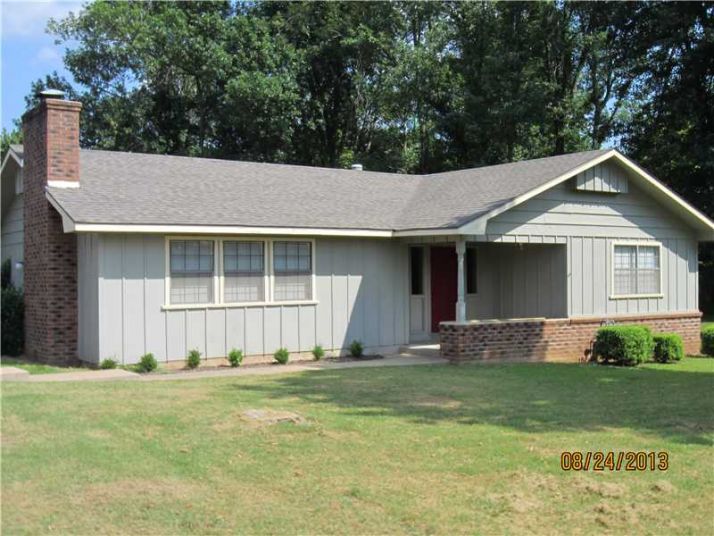 322 N PARKER AVE, Fayetteville, AR 72701