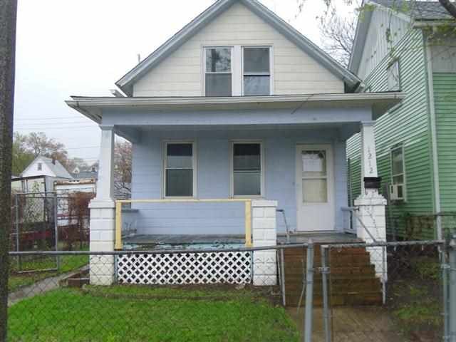 1212 6th Ave, Moline, IL 61265