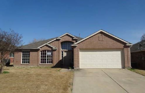 7609 Albany Ln, Arlington, TX 76002