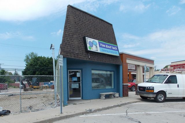 33757 Woodward Avenue, Birmingham, MI 48009