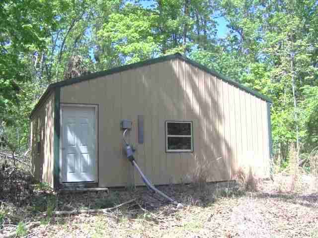 Marion County 8131, Flippin, AR 72634