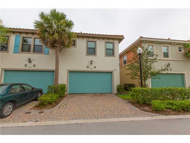 12690 NW 32ND MNR # 12690, Fort Lauderdale, FL 33323