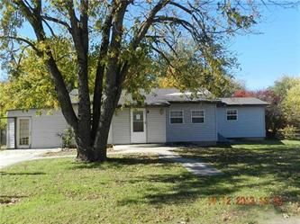 211 N 6th St, Minco, OK 73059