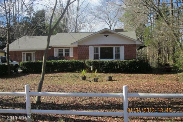1259 Holly Vista Dr, Colonial Beach, VA 22443