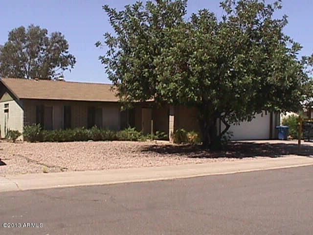 1042 W. Hermosa Dr., Tempe, AZ 85282