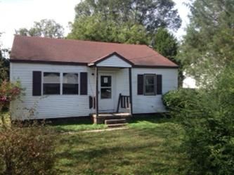 704 Lakeside Avenue, Burlington, NC 27217