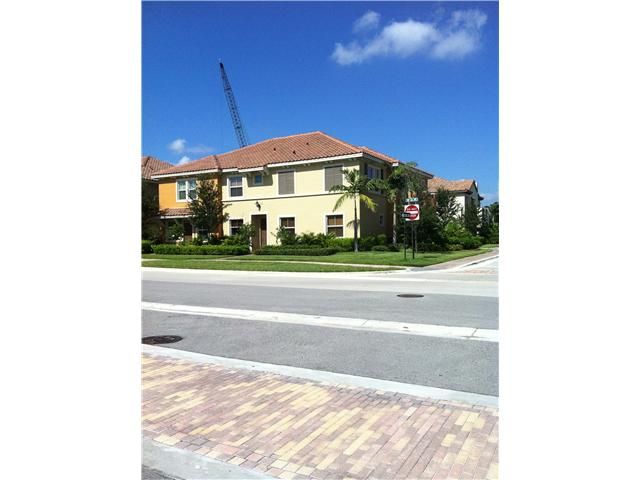 3185 NW 126TH AV # 3185, Fort Lauderdale, FL 33323