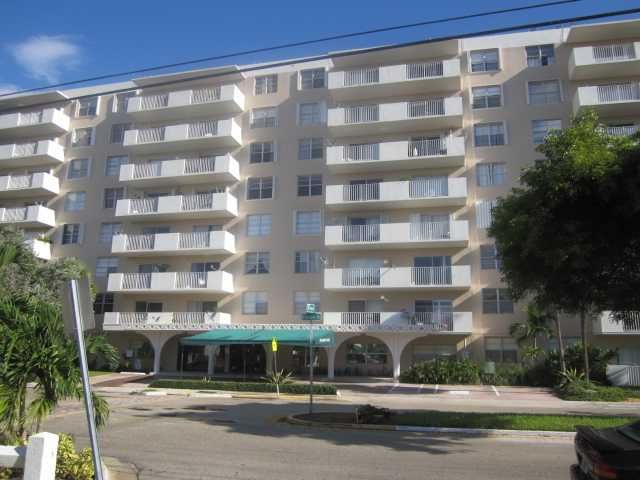 1455 N Treasure Dr Phd, Miami Beach, FL 33141